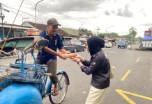OSIS dan Rohis SMAN 5 Yogyakarta Gelar Mache Share Care