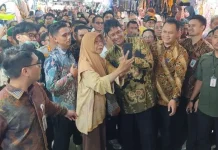 Menkeu Purbaya Tepis Isu Pasar Tradisional Sepi