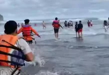 Asyik Bermain Air, Dua Pemuda Terserat Arus di Pantai Parangtritis
