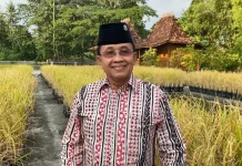 Ken Tri Basuki Ubah Limbah Plastik Jadi Pusat Agribisnis