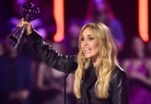 Miley Cyrus Raih Innovator Award di iHeartRadio Music Awards 2026