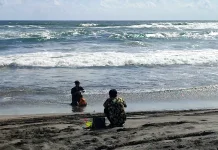 Wisatawan Asal Jatim Kaget Harga Degan di Parangtritis Naik Dua Kali Lipat