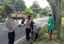 Jaga Kondusivitas, Polsek Bantul Sambangi Petani di Sawah