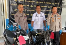 Dipicu Emosi Suara Motor, Pelaku Keroyok Korban hingga Bakar Kendaraan