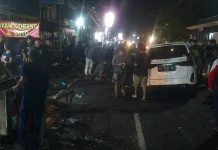 Mobil Tabrak Warung dan Motor di Banguntapan Bantul