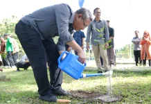 Harmoni Jejak Lestari Perayaan UII di Hari Bumi dengan Sedekah Jariah
