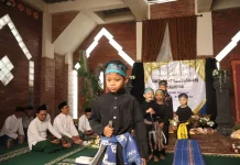 Empati Santri untuk Negeri Warnai Pementasan Wisuda MDT Klimasada