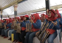 Angklung Swara Sembada Meriahkan Temu Purna Bhakti Praja dan HUT ke-13 PBPS Sleman