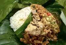Sego Berkat Tetap Bertahan di tengah Modernisasi Kuliner Gunungkidul