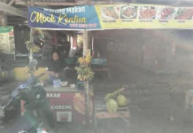 Kisah Bu Kentun Bertahan Hidup di Pantai Ngrenehan