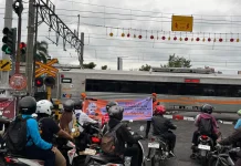 Usai Tutup Perlintasan Liar, Daop 6 Imbau Masyarakat Tak Beraktivitas di Sekitar KA