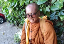 Bhikkhu Empat Negara Disambut Ramah Kala Datang ke Yogyakarta