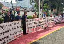 Tolak Dukuh Kembali Menjabat, Puluhan Warga Seloharjo Datangi PTUN Yogyakarta