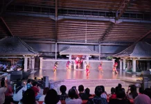 Rajut Kerukunan Melalui Seni, Komunitas Lintas Agama Nonton Bareng