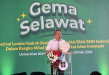 Momen Bahagia Diakhir Jabatan Rektor UII, Fathul Wahid di Gema Selawat
