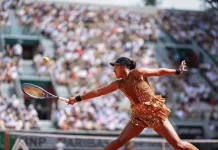 Naomi Osaka Tundukkan Iva Jovic di Roland Garros