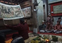 Menyelami Hubungan Menjaga Lingkungan dan Pancasila dalam Festival Wayang Beber
