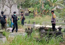 Seorang Nenek Ditemukan Tewas di Dekat Nisan