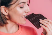 Benarkah Makan Cokelat Bisa Bikin Bahagia? Ini Penjelasannya