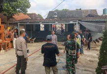 Diduga Korsleting Listrik, Rumah Kontrakan di Ngaglik Sleman Dilahap Api