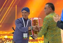 Kisah Ananto si Ustad Sampah