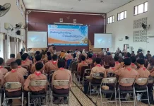 UGM Ajak Guru dan Siswa SMA Belajar Kimia dari Bahan Alam Indonesia