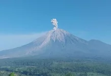 Erupsi Semeru Meningkat, Pakar UGM Waspadai Bahaya Banjir Lahar