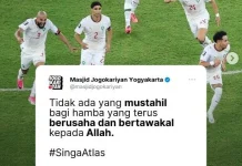 Auman "Singa Atlas" Menggema hingga Masjid Jogokaryan