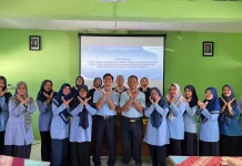PKM UNY Latih Guru Terapkan Papan Sasmita