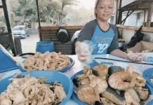 Pedagang Boga Bahari Pantai Slili Meraup Berkah Momentum Libur Sekolah