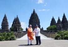Umat Hindu Sambut PM Narendra Modi dan Presiden Prabowo di Prambanan