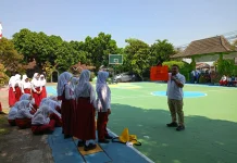 Rawan Erupsi, SMPN 2 Pakem Gelar Edukasi Mitigasi Bencana di MPLS Hari Pertama