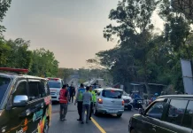 Tiga Kendaraan Terlibat Kecelakaan Beruntun di Sedayu, Satu Orang Tewas
