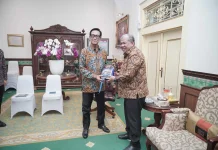 Terima Fahri Hamzah, Sri Sultan Tekankan Pembangunan Kota Berbasis Budaya