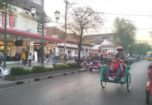 Wisatawan Ingin Malioboro Bebas Motor dan Mobil