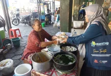 Jenang Gempol Bu Tum: Kuliner Legendaris di Pasar Pathuk Yogyakarta