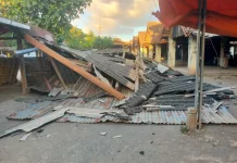 Bangunan Los di Pasar Brosot Kulon Progo Ambruk