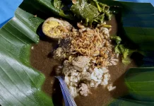 Nikmatnya Nasi Pindang Hj Inna Kuliner Khas Kudus di Jalan Solo