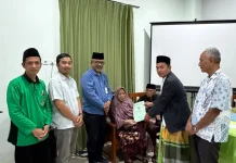 Ikrar Wakaf Yayasan Hadi Mulyono Sucipto untuk Ponpes BAYT AL-QUR'AN Karanglo