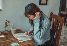 Gemar Membaca Buku Sangat Bermanfaat, Begini Penjelasanya