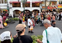 Keragaman 8 Etnis di Pesona Budaya Sumatera Utara Hipnotis Pengunjung Malioboro