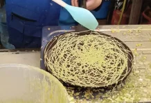 Roti Jala Pasar Kranggan Ramai Diserbu Wisatawan Luar Kota