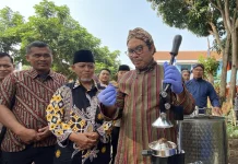 Dobrak Keterbatasan, Panti Asuhan Muhammadiyah Panen Madu "Surya Asy-Sifa"