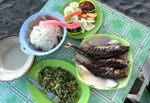 Kuliner Pantai Baru Hadirkan Seafood Murah di Suasana Menawan