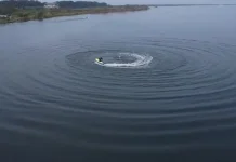Keseruan Jetski dan Senja di Laguna Depok Bantul