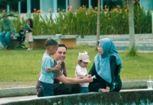 Membangun Keluarga Harmonis Berdasarkan Nilai-Nilai Keimanan dan Ketaqwaan