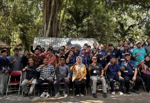 Mahasiswa UNY Resmikan Patung Luwak Dorong Desa Wisata Kulon Progo