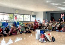 KKN UGM Gelar Sosialisasi Pengelolaan Sampah di Maluku Tengah