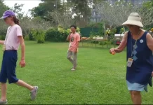 Kala Bule Berbagai Negara Ikut Lomba "Pitulasan" di Yogyakarta