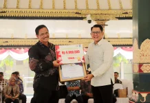 Transparan dan Akuntabel, Kalurahan Ambarketawang Juara 1 Penghargaan JDIH Award